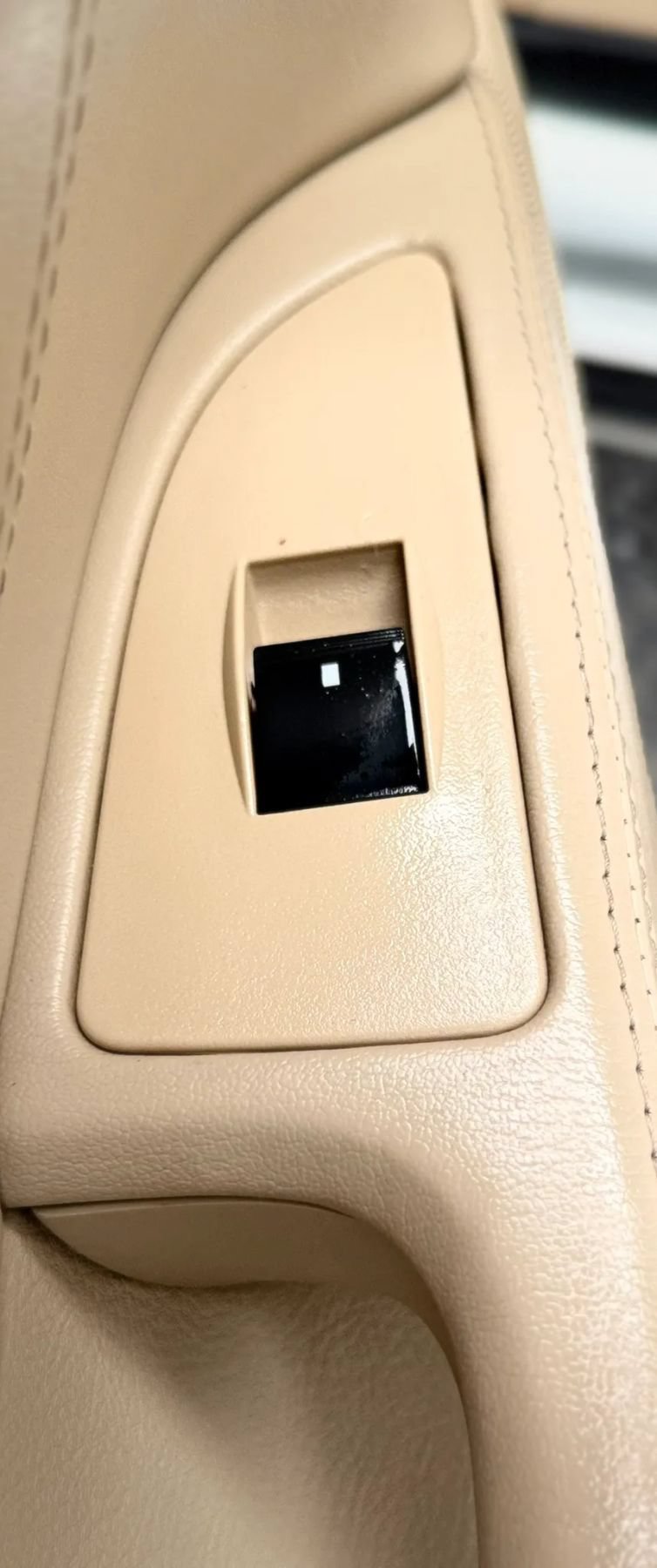 Used 2006 Buick Lucerne CXS w/ Driver Confidence Package FWD image 27