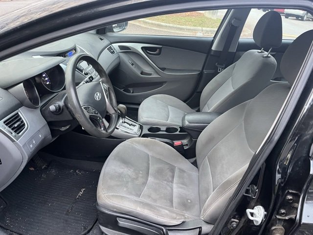 Used 2013 Hyundai Elantra GLS w/ Preferred Pkg image 5