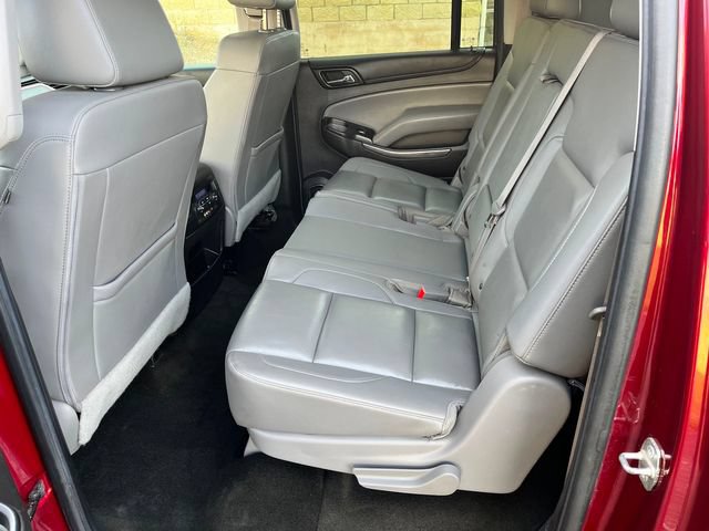 Used 2016 Chevrolet Suburban LT w/ Luxury Package AWD/4WD image 6