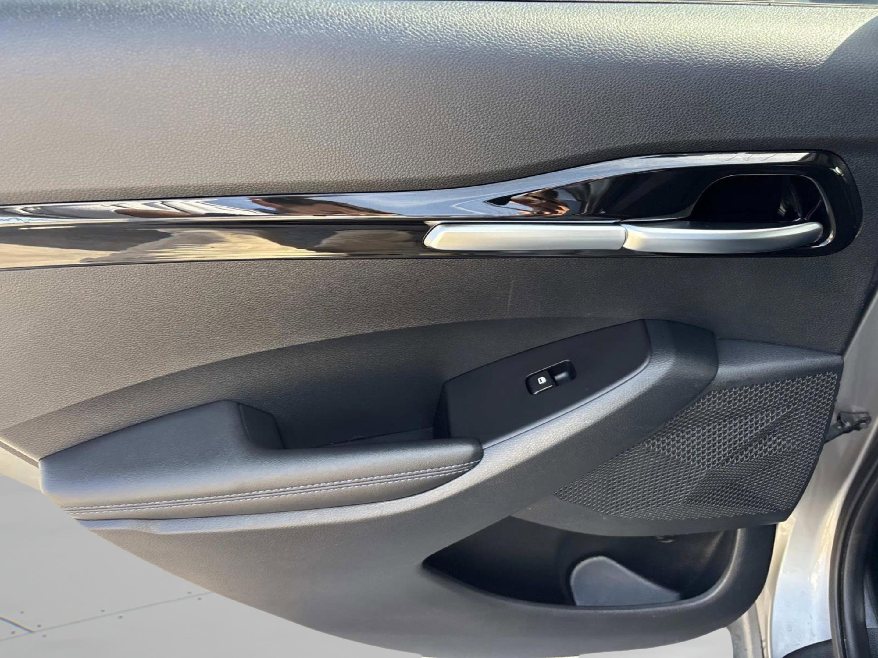 Used 2023 Kia Seltos S image 18