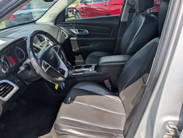 Used 2017 GMC Terrain SLT w/ Open Road Package FWD image 13