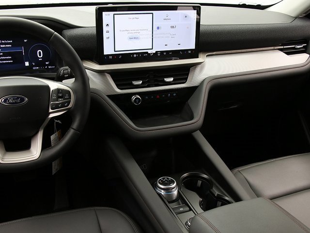 New 2026 Ford Explorer Active image 16