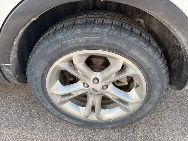 Used 2014 Ford Explorer Limited image 14