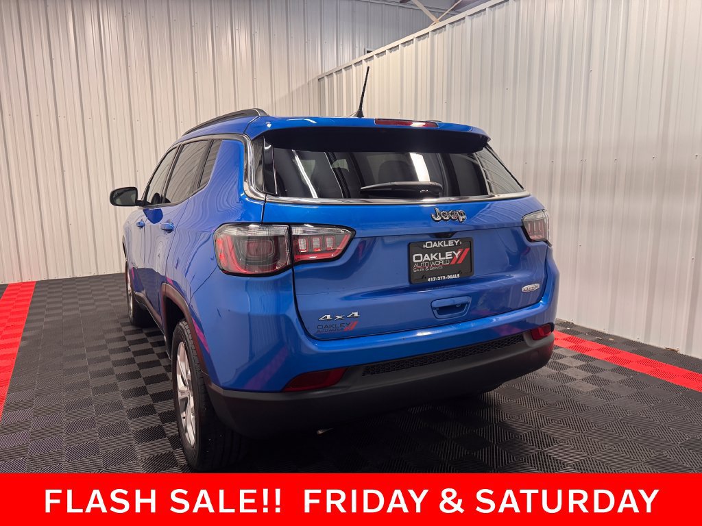 Used 2024 Jeep Compass Latitude AWD/4WD image 13
