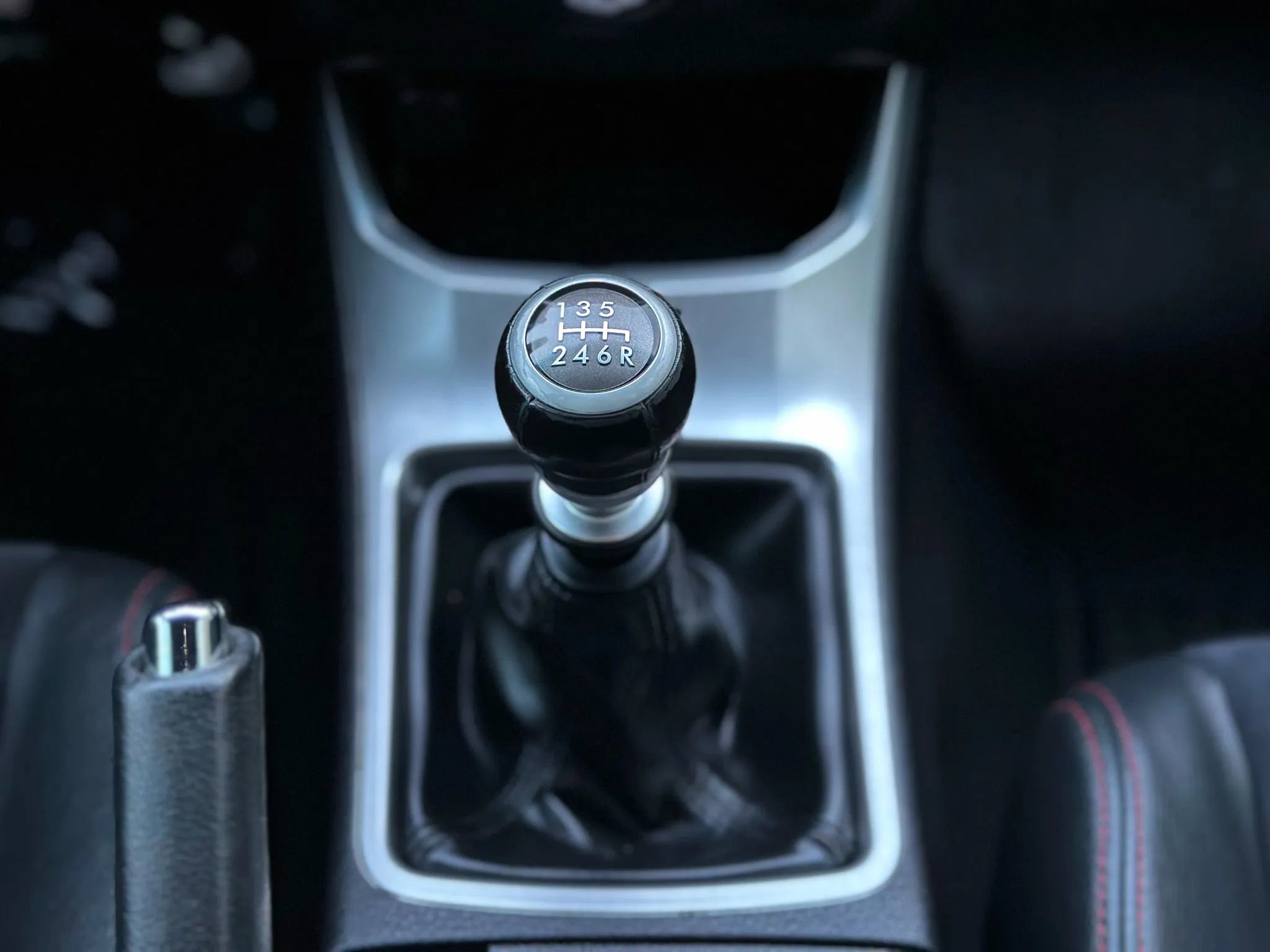 Used 2011 Subaru Impreza WRX STI image 18