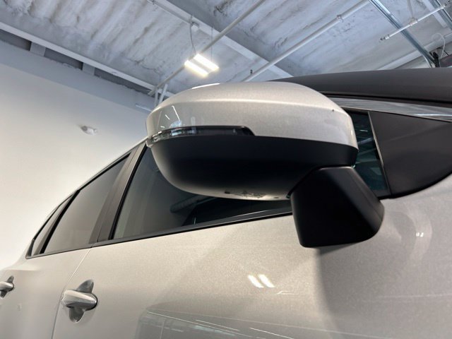 Used 2022 Nissan Rogue SV FWD image 38