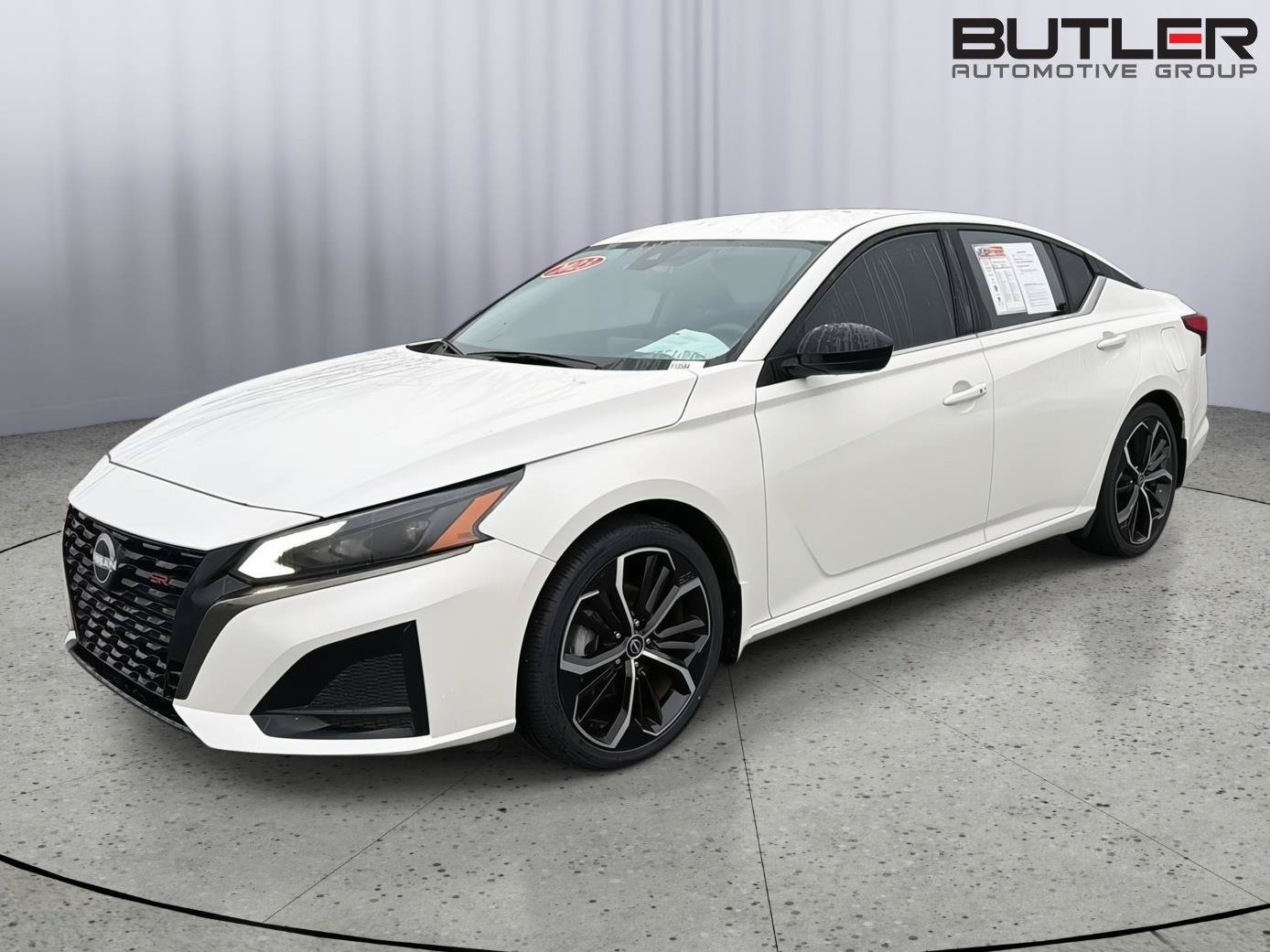 Used 2023 Nissan Altima 2.5 SR