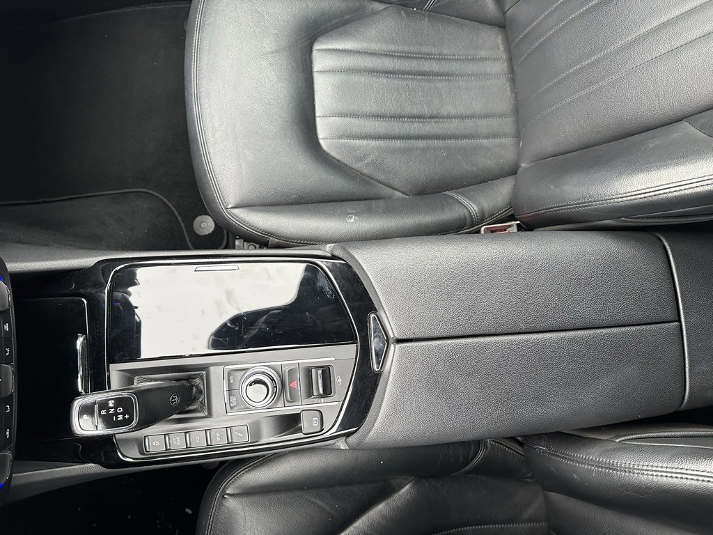 Used 2023 Maserati Levante Modena image 35