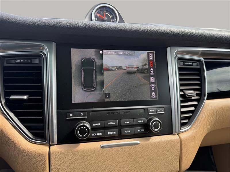 Used 2017 Porsche Macan S image 54