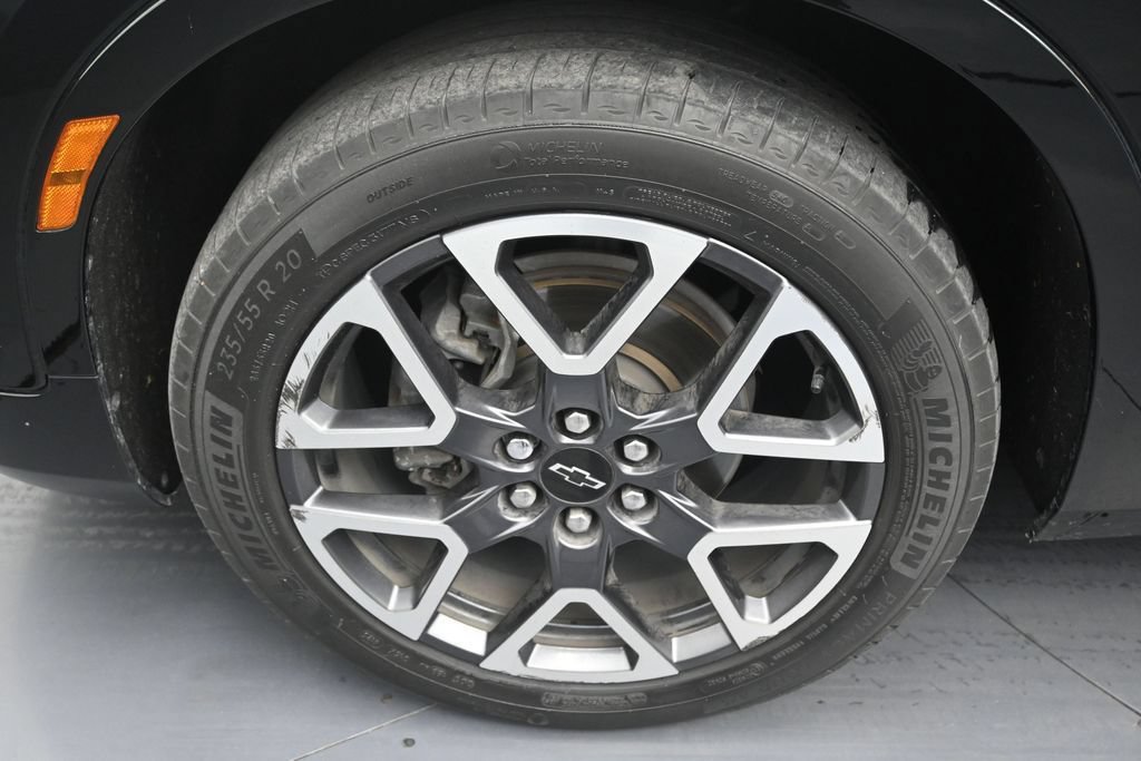 Used 2024 Chevrolet Blazer RS w/ Enhanced Convenience Package FWD image 9