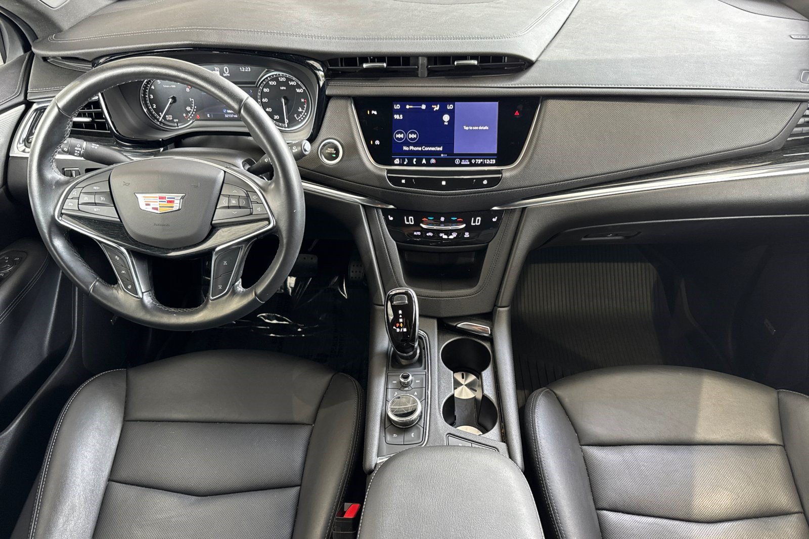 Used 2020 Cadillac XT5 Premium Luxury FWD image 17