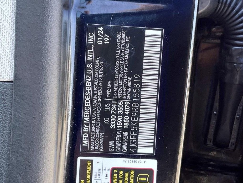 Used 2024 Mercedes-Benz GLS 450 4MATIC image 28