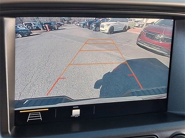 Used 2019 Chevrolet Colorado Z71 w/ Z71 Midnight Edition image 17