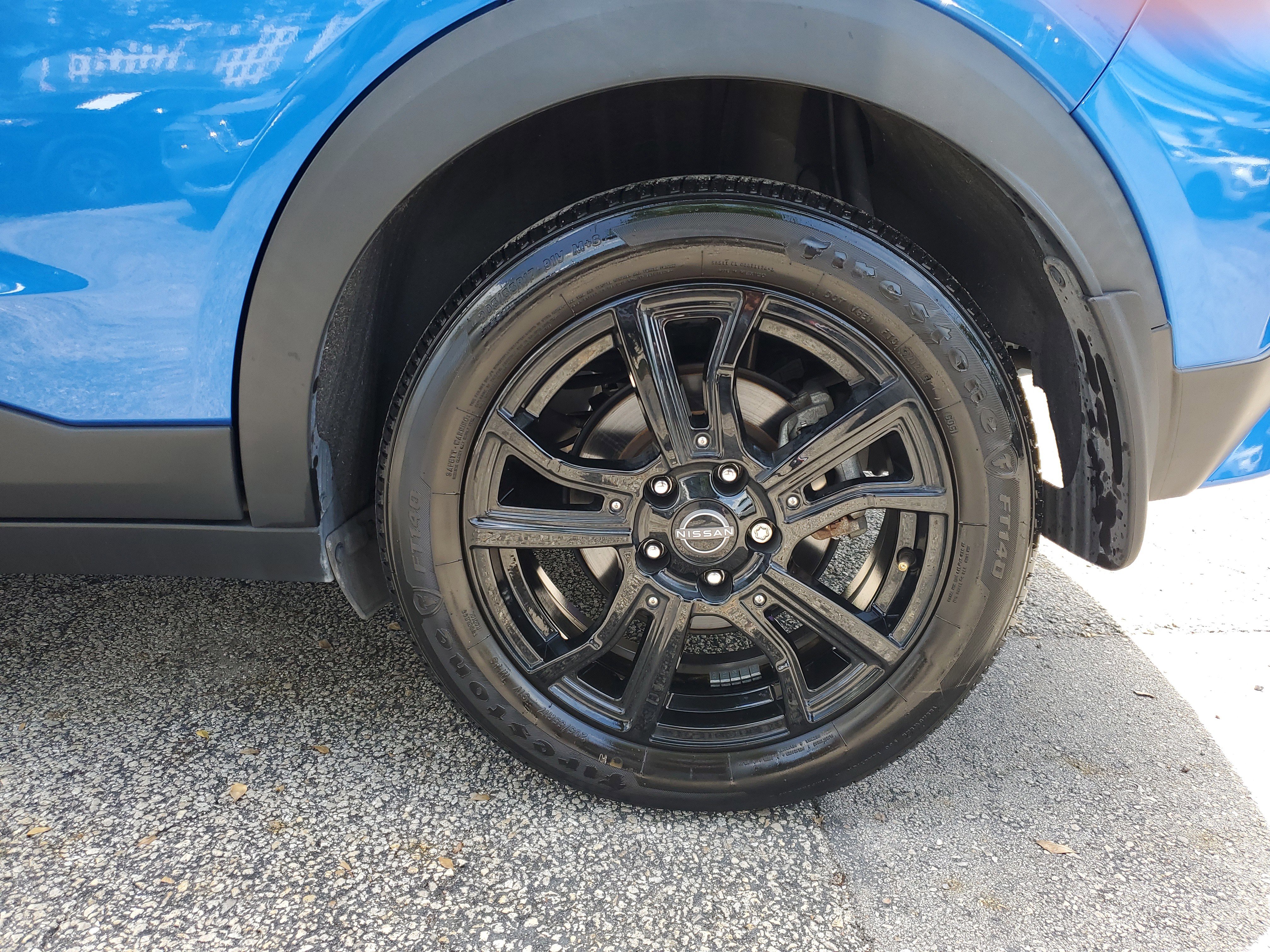 Certified 2023 Nissan Kicks SR image 27