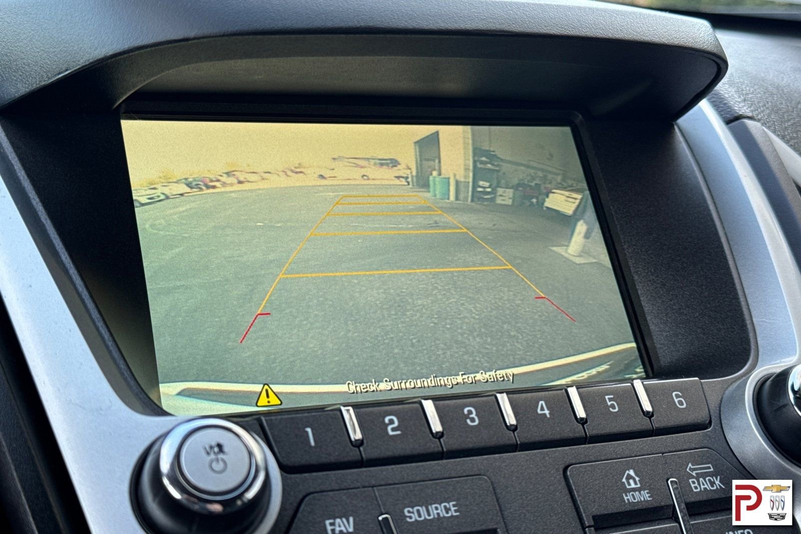 Used 2017 GMC Terrain SLE FWD image 22