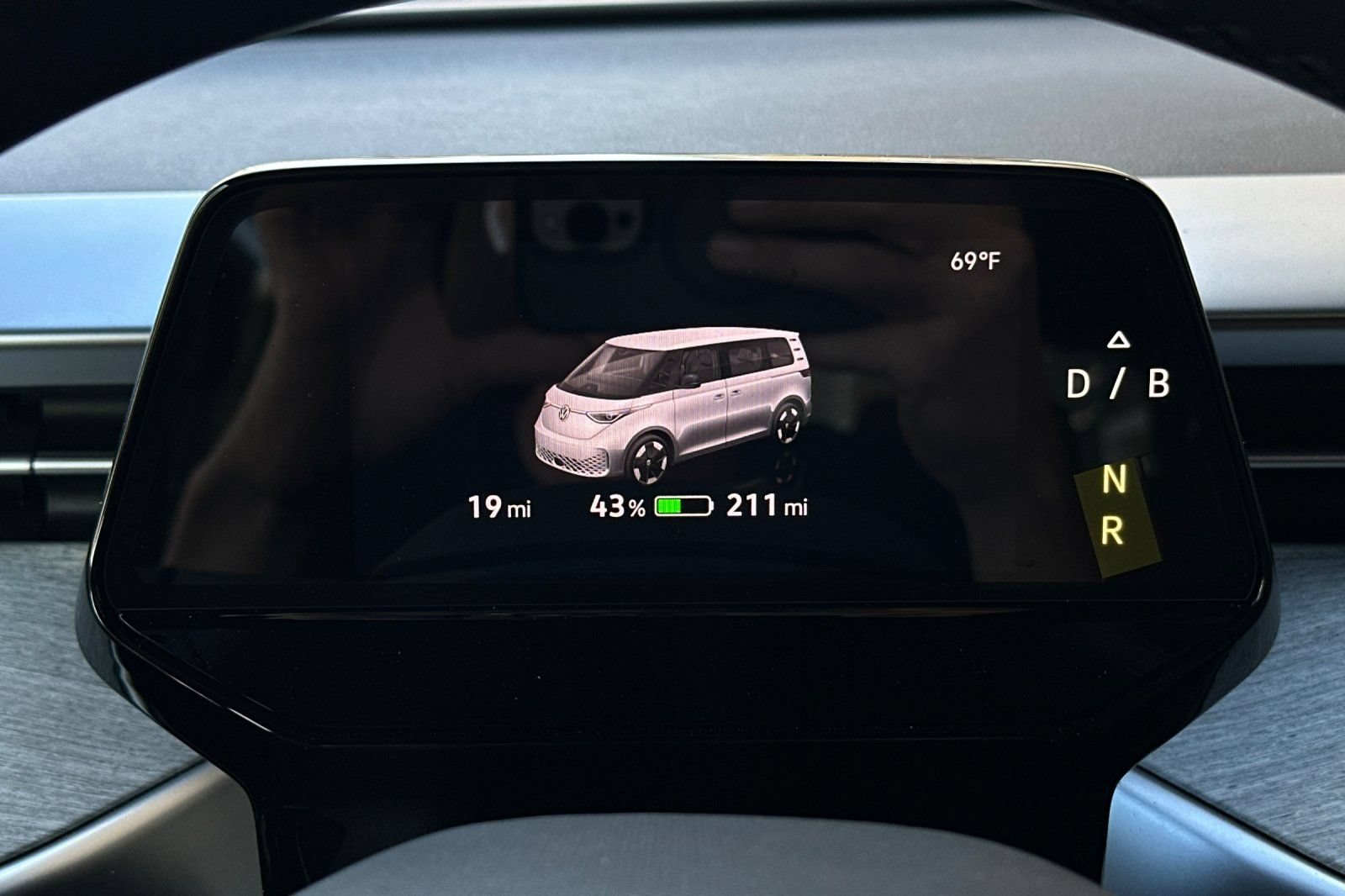 New 2025 Volkswagen ID. Buzz Pro S RWD image 26