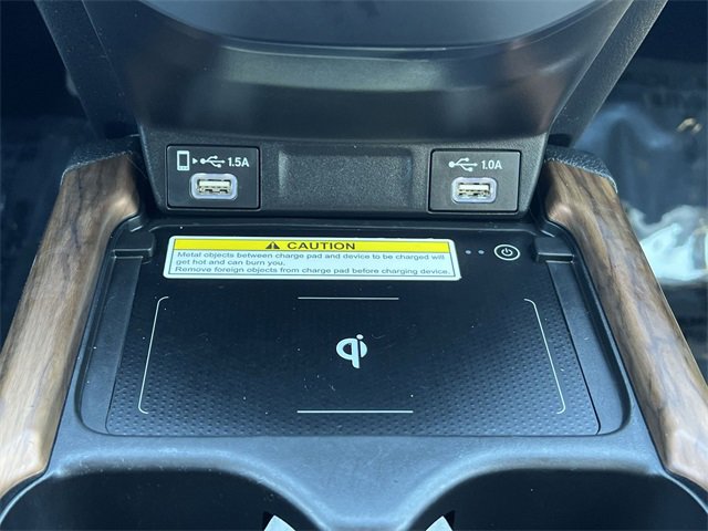 Used 2022 Honda CR-V Touring image 17