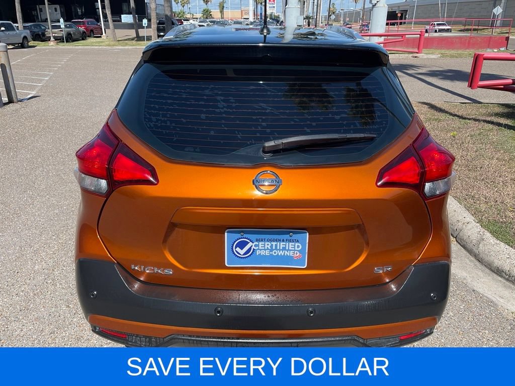 Used 2020 Nissan Kicks SR w/ SR Premium Package FWD image 5