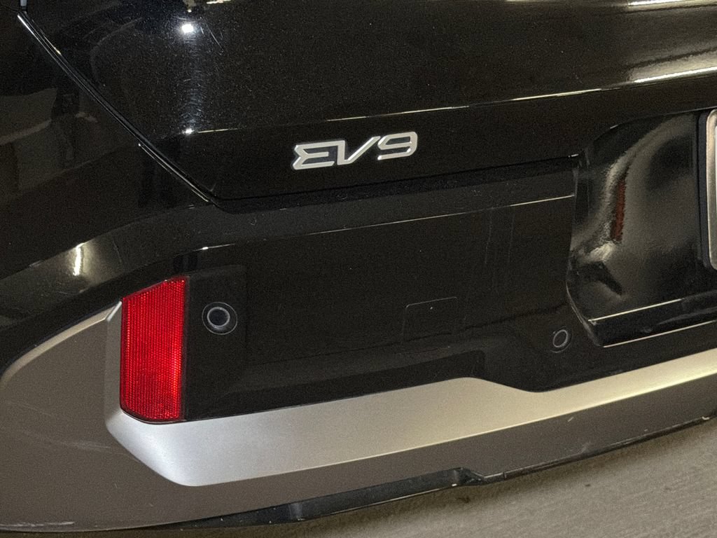 Certified 2024 Kia EV9 GT-Line AWD/4WD image 5