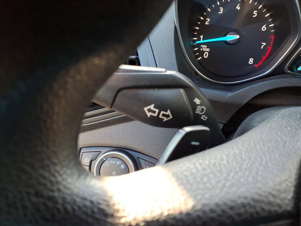 Used 2017 Ford Escape SE image 18