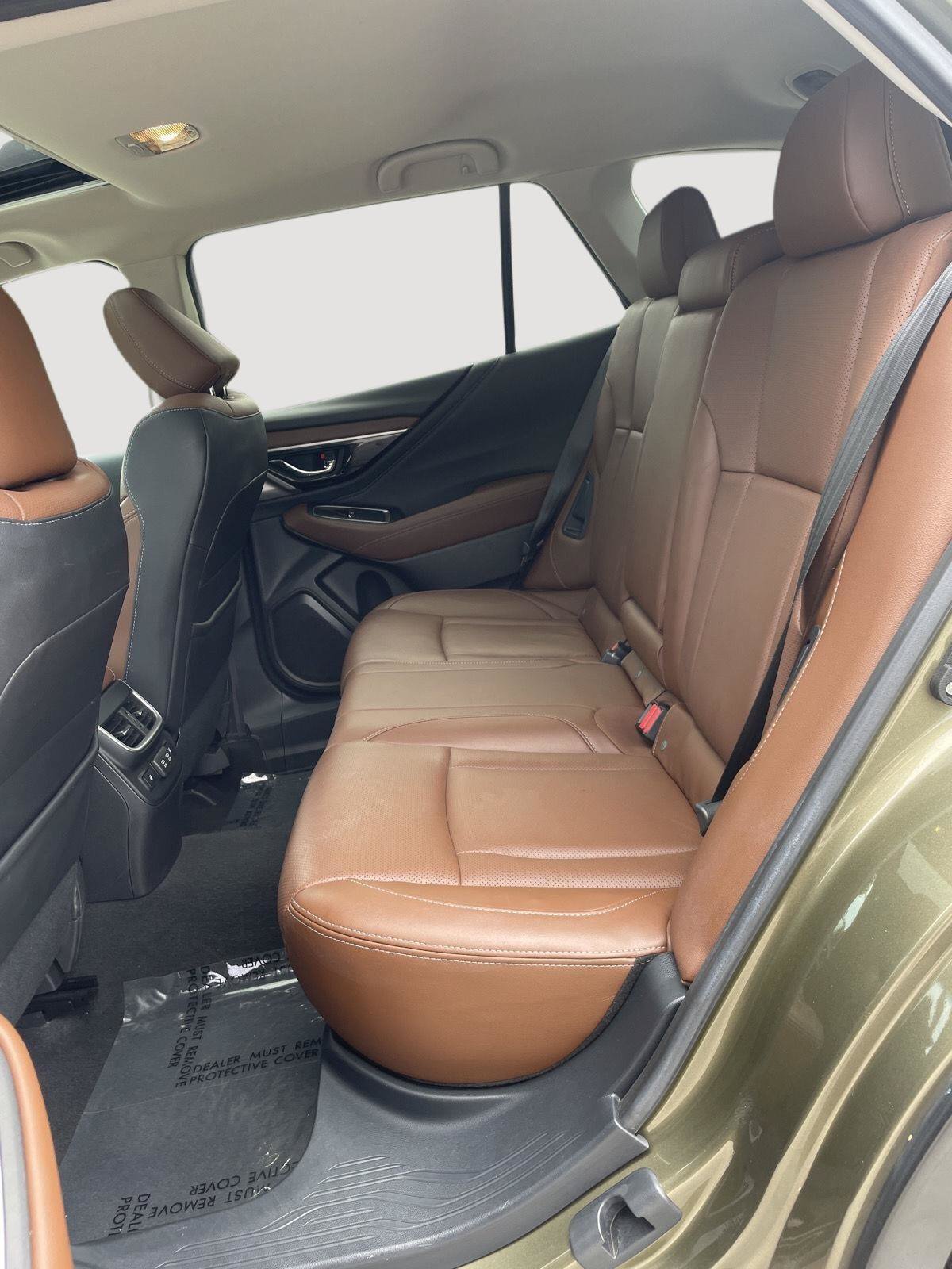 Used 2020 Subaru Outback Touring AWD/4WD image 5