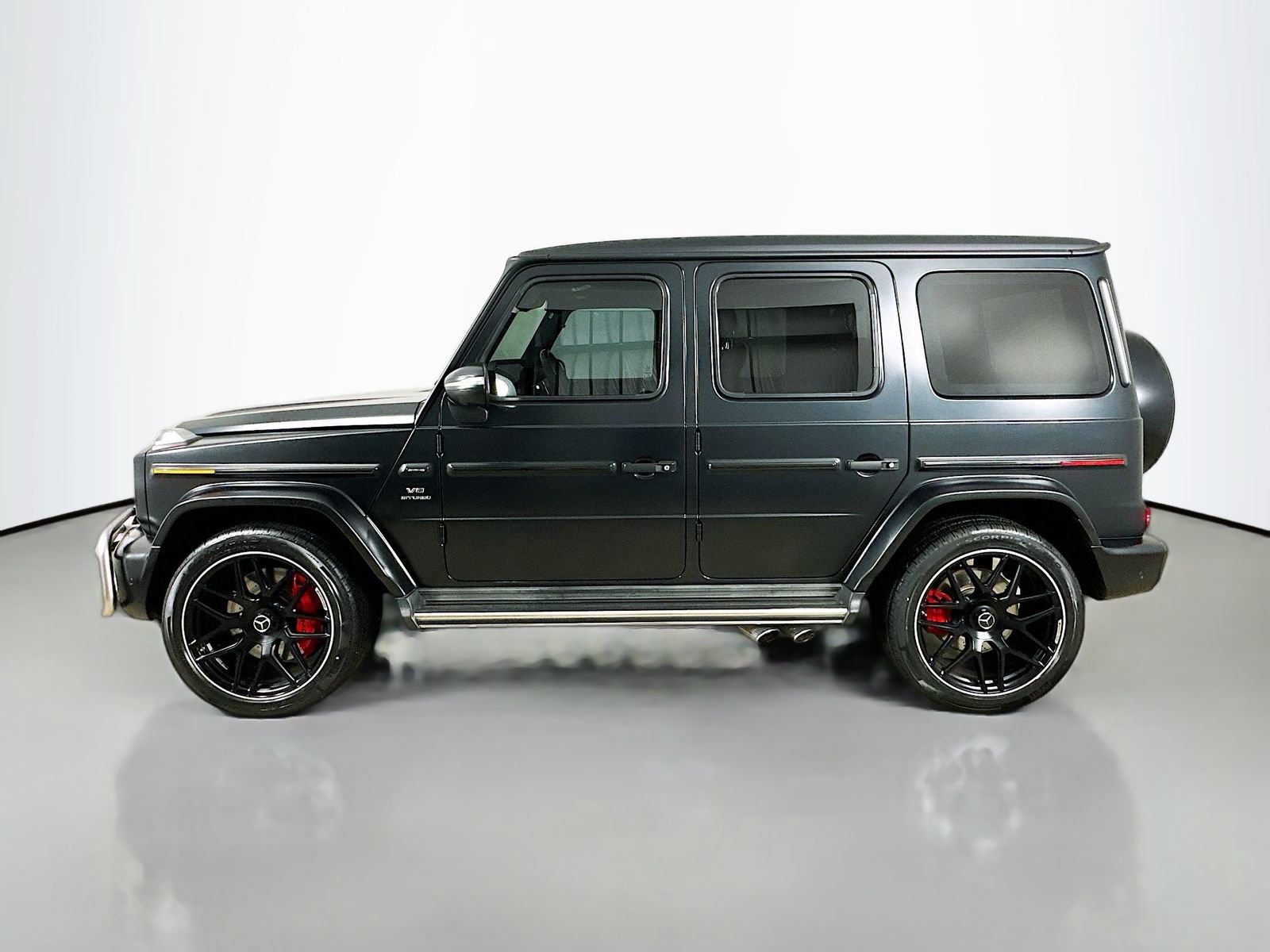 Used 2023 Mercedes-Benz G 63 AMG 4MATIC w/ G Manufaktur Interior Package image 8