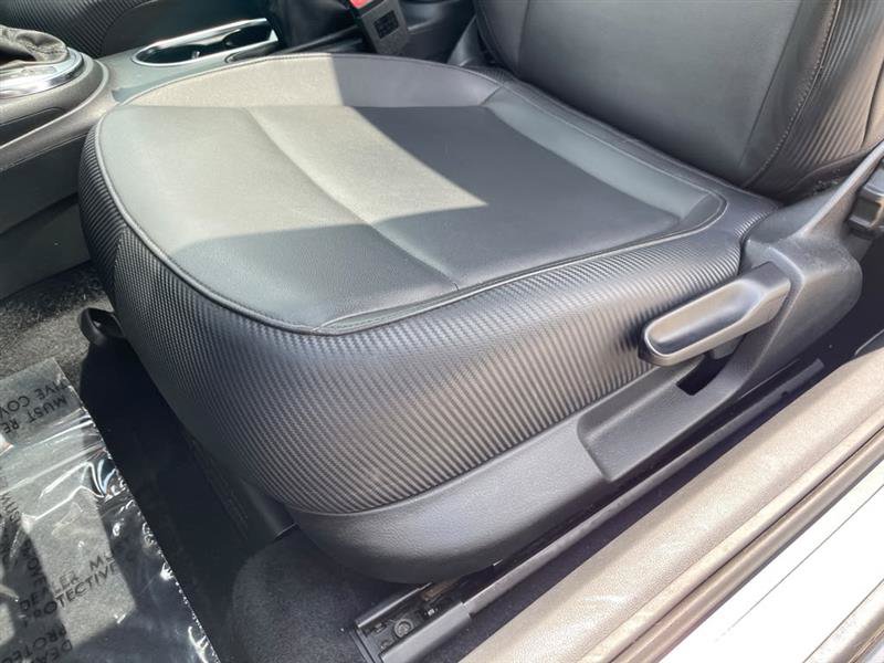 Used 2013 Volkswagen Beetle TDI FWD image 60
