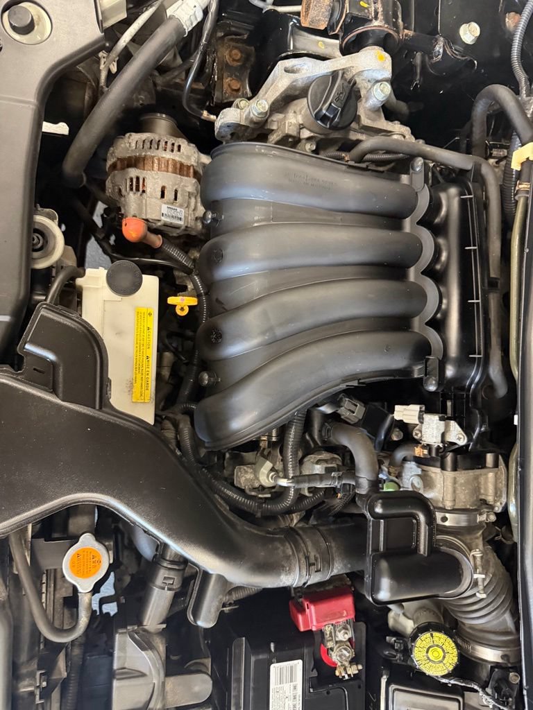 Used 2012 Nissan Versa 1.8 S w/ Plus Pkg FWD image 6