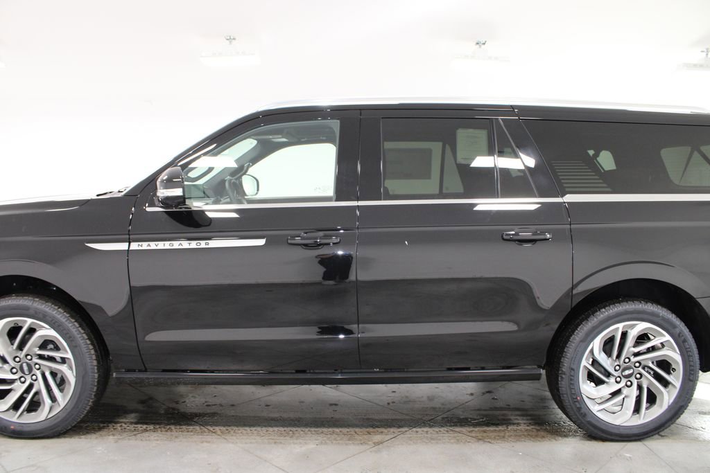 New 2026 Lincoln Navigator L Reserve image 5