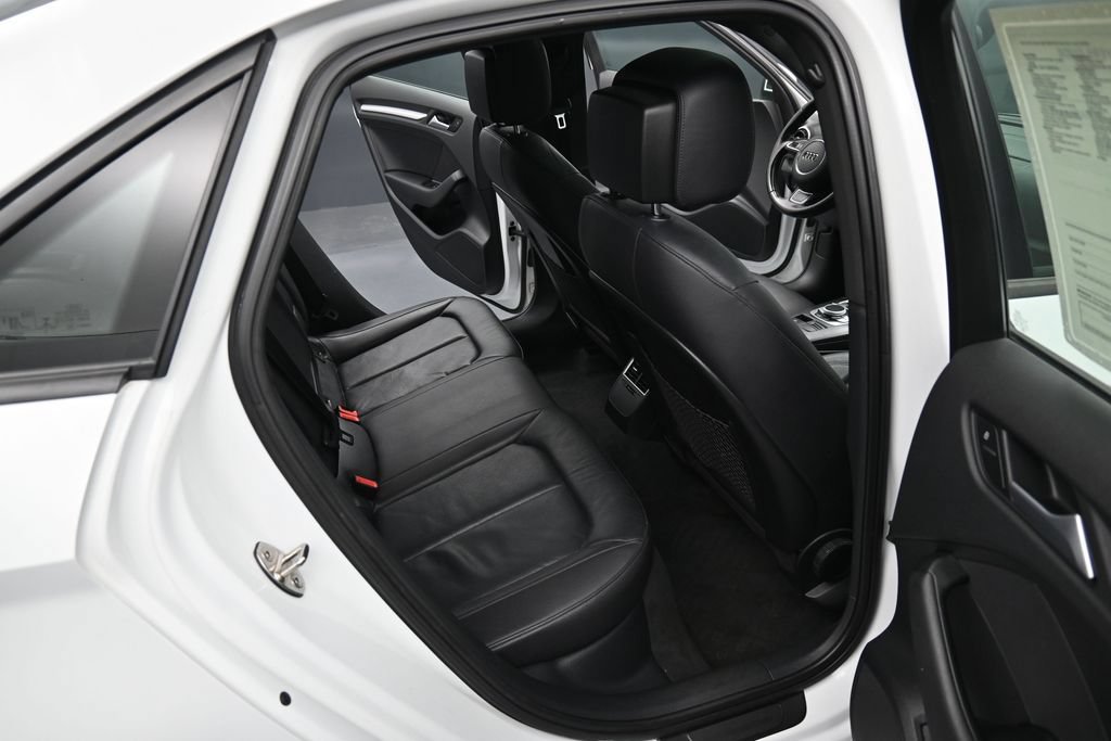 Used 2015 Audi A3 TDI Premium w/ Audi MMI Navigation Plus FWD image 32