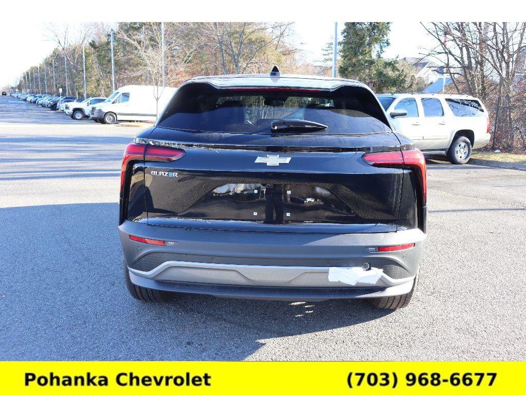 New 2026 Chevrolet Blazer EV LT image 6