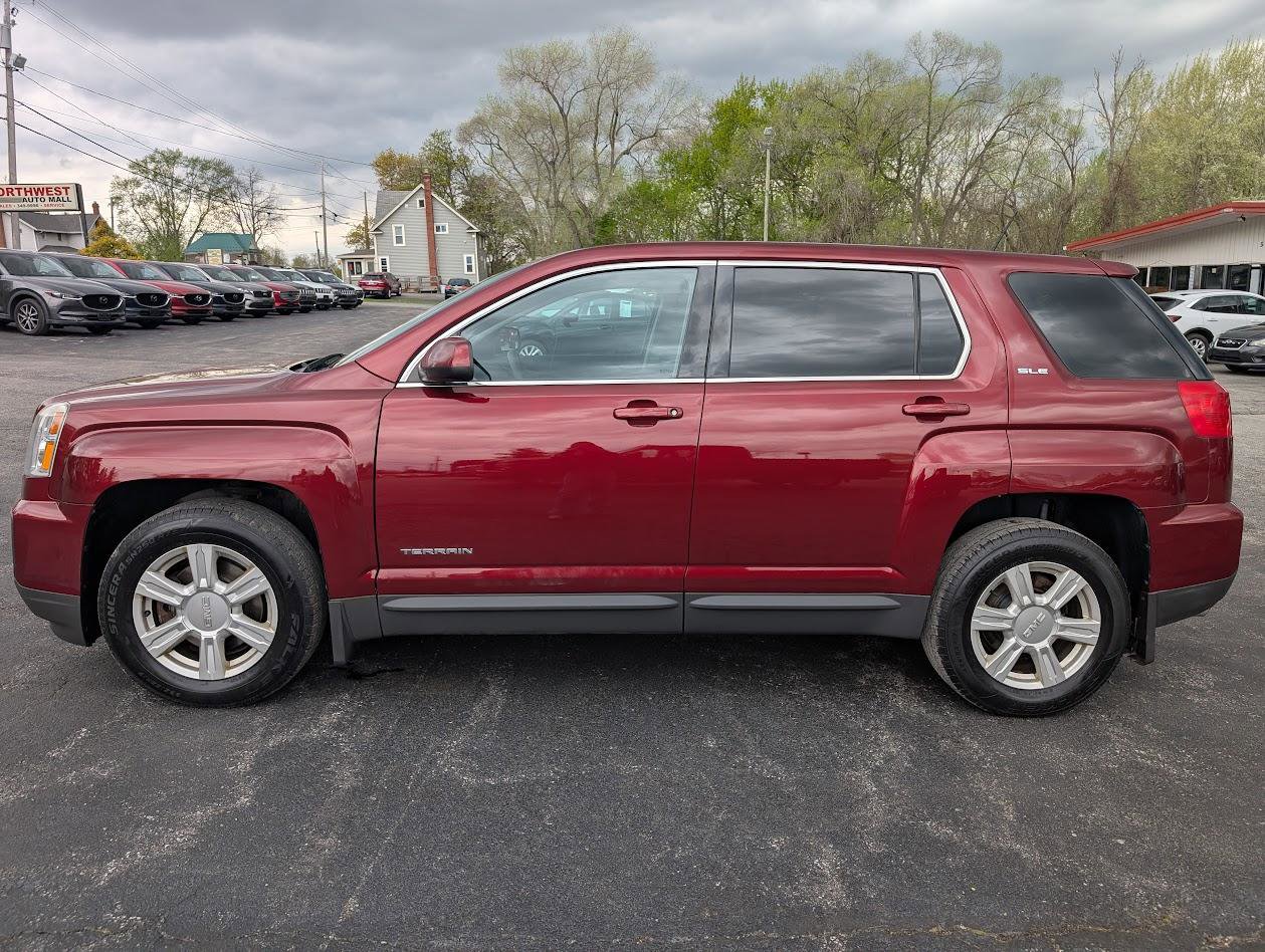 Used 2016 GMC Terrain SLE AWD/4WD image 4
