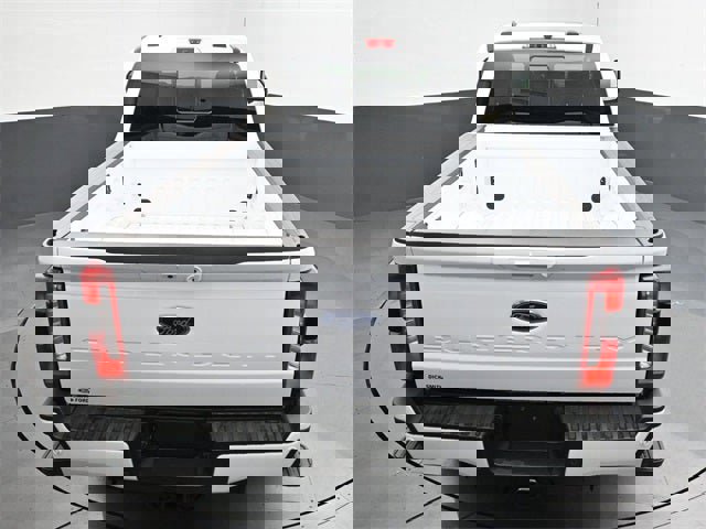 Used 2024 Ford F250 Lariat w/ Sport Appearance Package image 24