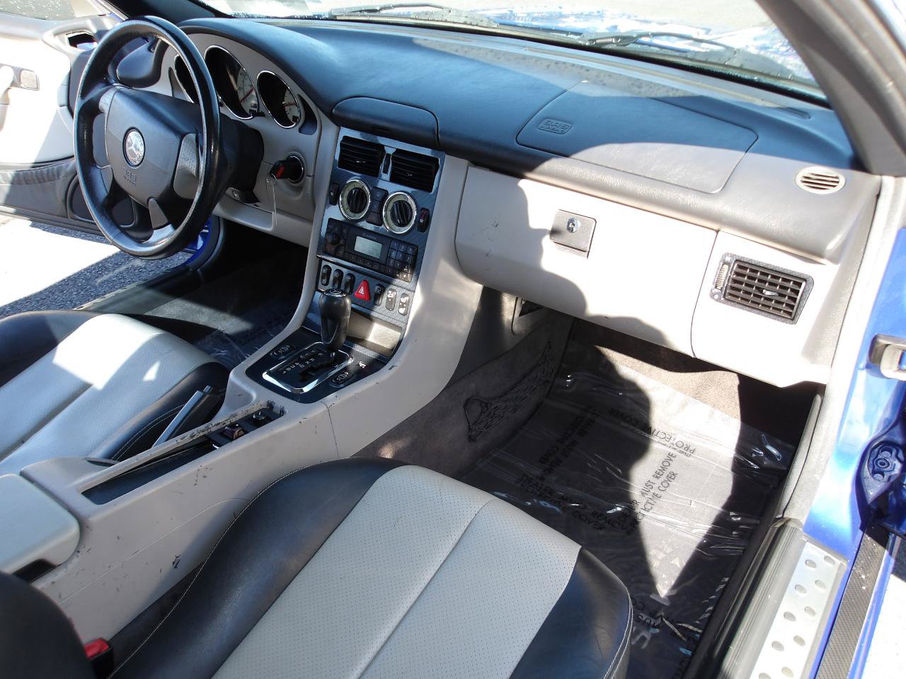 Used 1999 Mercedes-Benz SLK 230 image 10