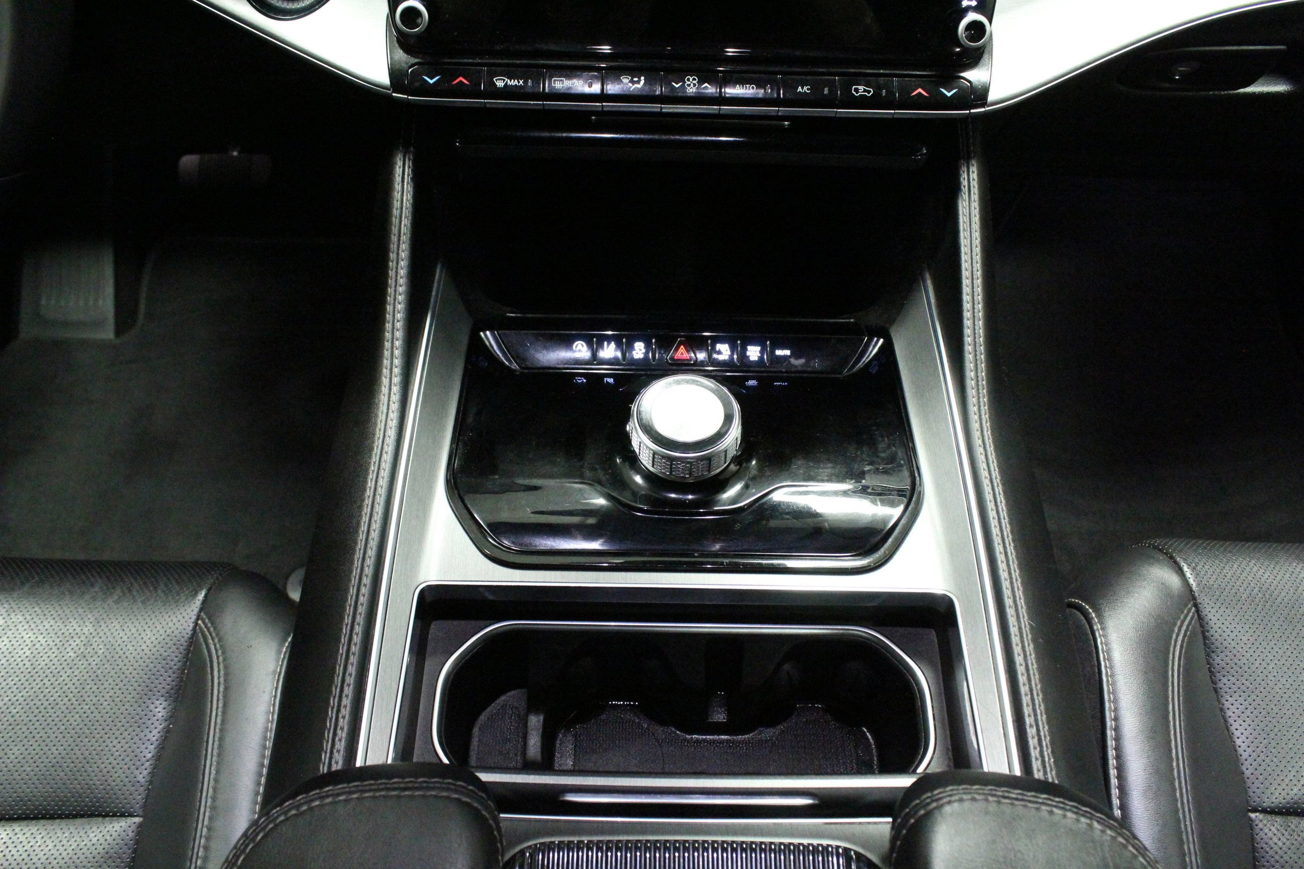 Used 2023 Jeep Wagoneer Series II RWD image 23