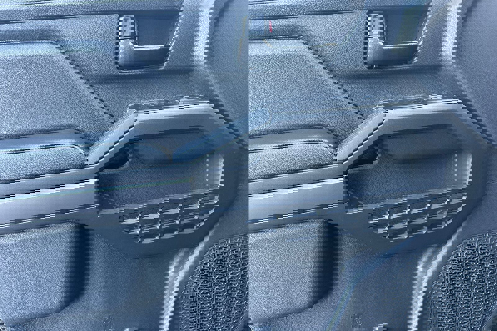 New 2026 Toyota Tacoma SR5 image 12