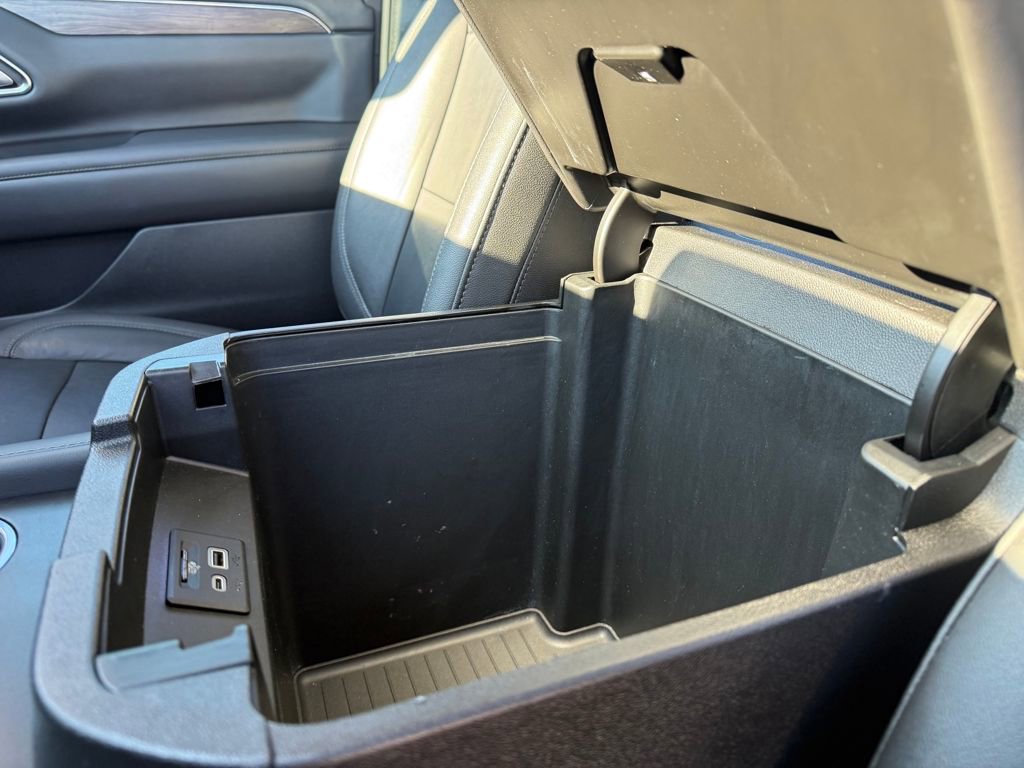 Used 2021 Chevrolet Tahoe Z71 w/ Rear Media and Nav Package image 14