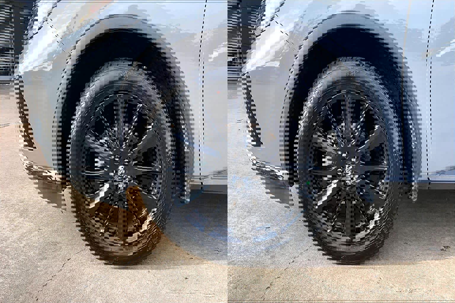 Certified 2022 Nissan Murano SV w/ SV Midnight Edition Package image 11