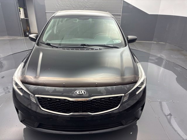 Used 2017 Kia Forte S FWD image 2