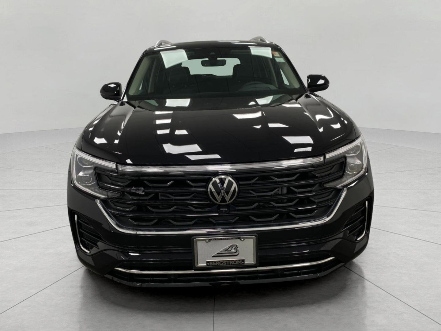 New 2026 Volkswagen Atlas SEL Premium R-Line image 11