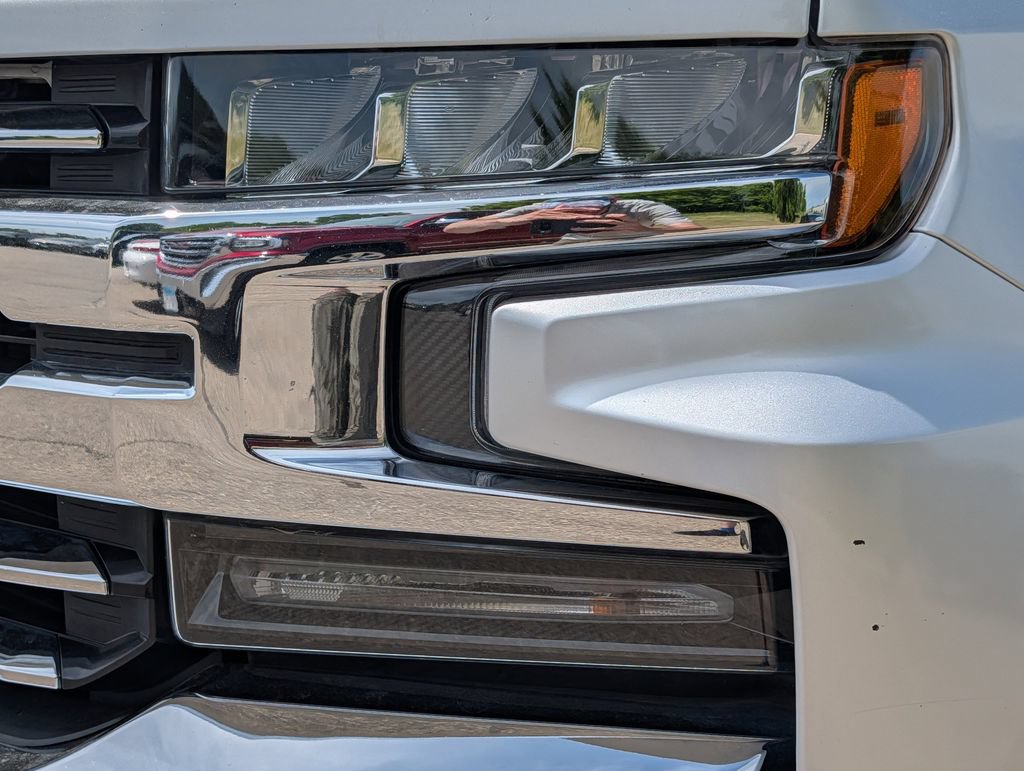 Used 2020 Chevrolet Silverado 1500 LTZ w/ LTZ Plus Package AWD/4WD image 16