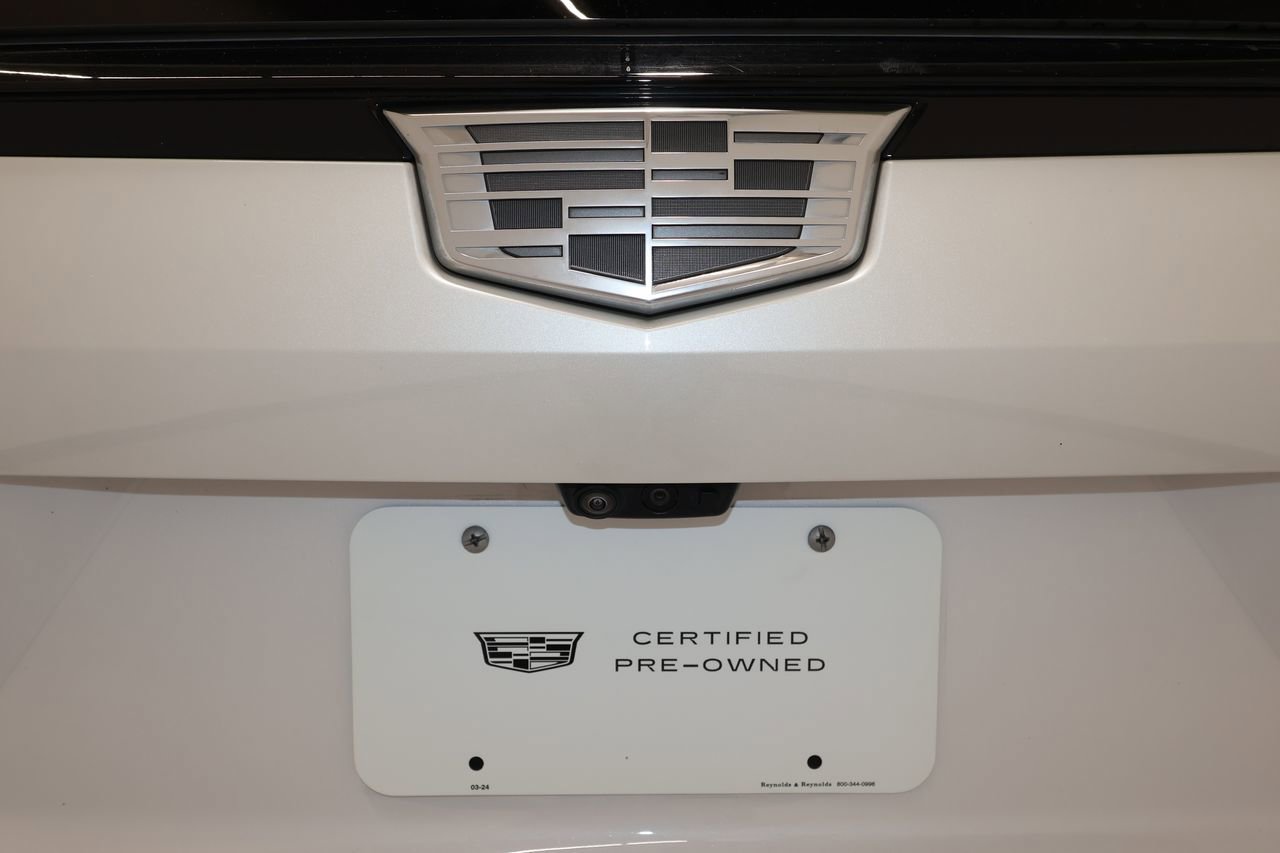 Certified 2024 Cadillac Escalade ESV Sport Platinum w/ LPO, ONYX Package AWD/4WD image 43
