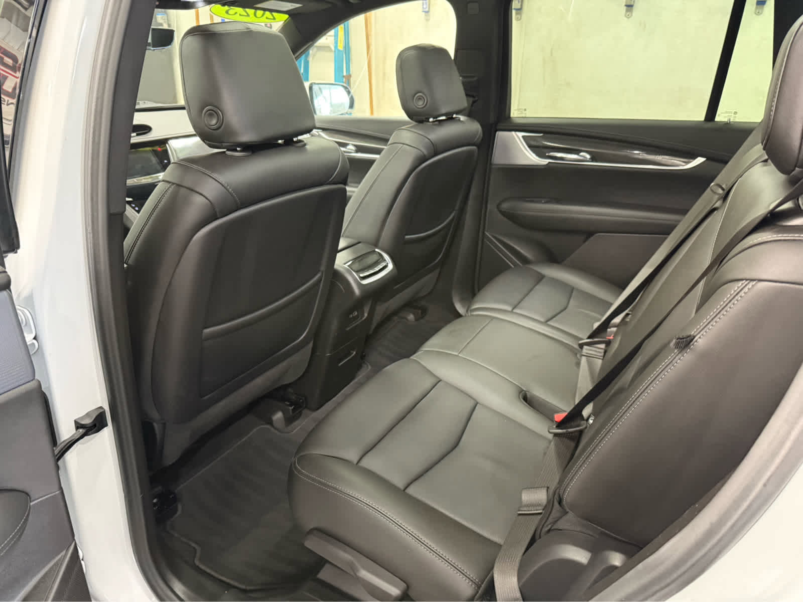 Used 2023 Cadillac XT6 Sport w/ Technology Package image 23