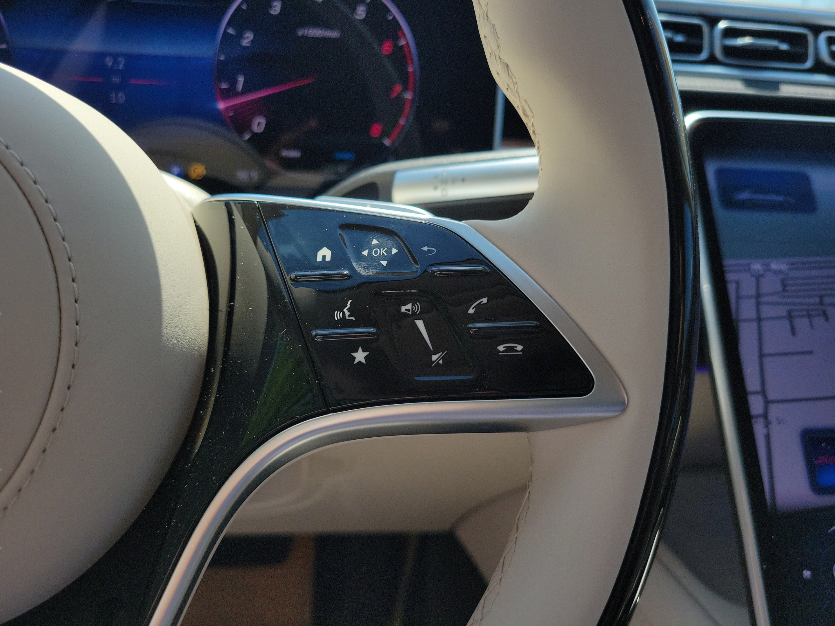 New 2026 Mercedes-Benz S 500 4MATIC image 21