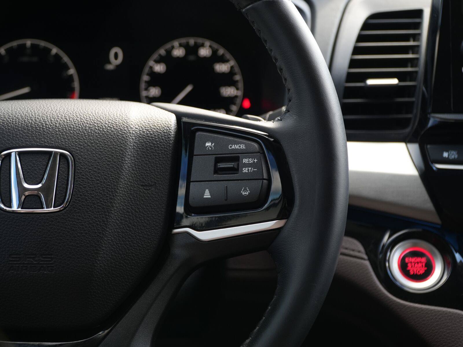 Certified 2025 Honda Odyssey Touring image 23