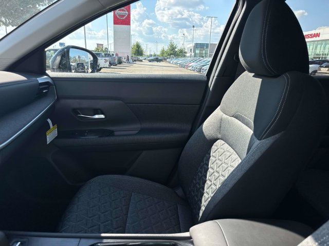 New 2027 Nissan Kicks SV AWD/4WD image 17