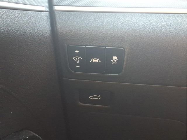 Used 2023 Kia K5 GT-Line FWD image 15