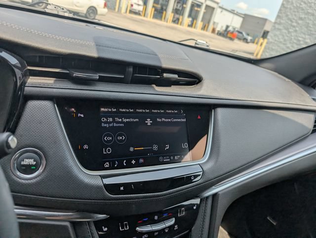 Used 2023 Cadillac XT5 Luxury AWD/4WD image 19