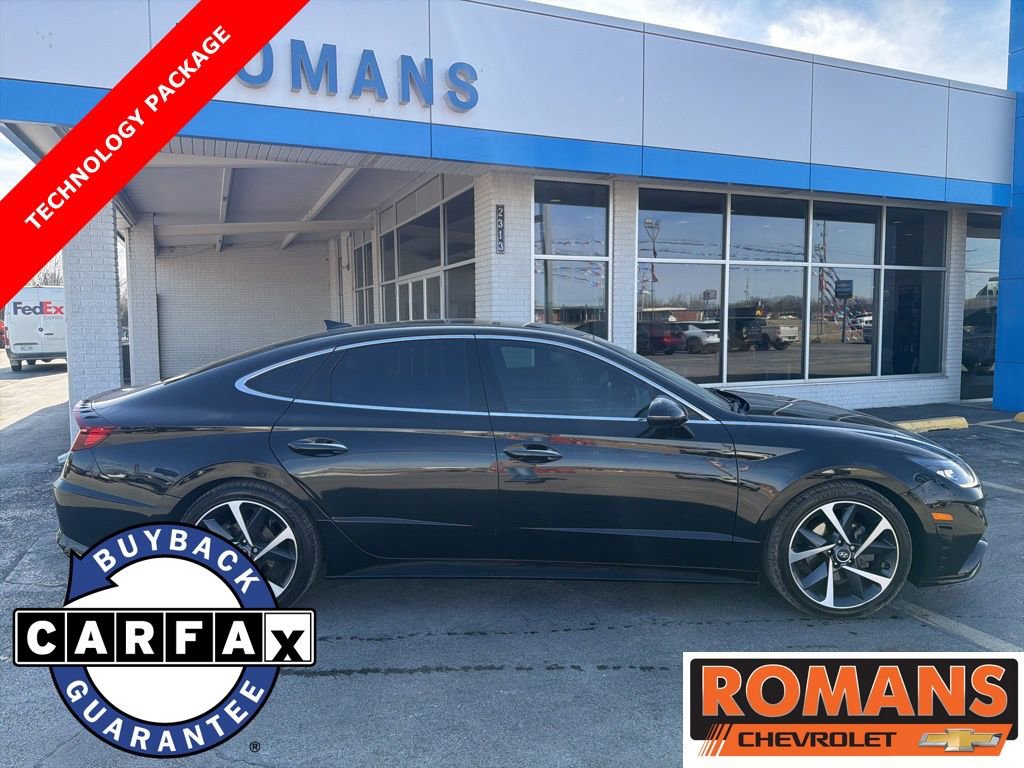 Used 2021 Hyundai Sonata SEL Plus w/ Tech Package FWD image 2