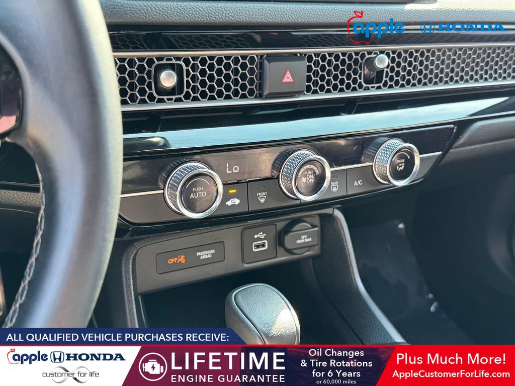Used 2024 Honda Civic Sport image 14